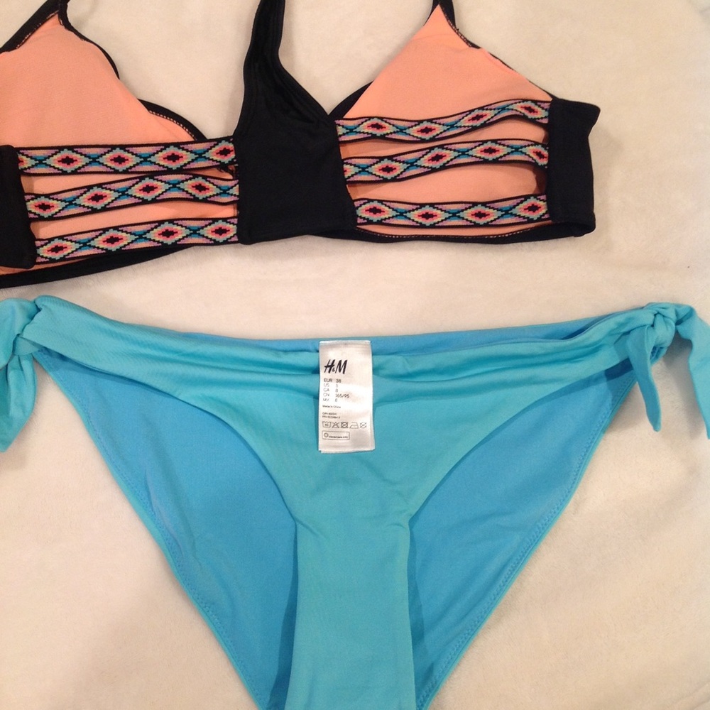 bikini bundle - Picture 3 of 6